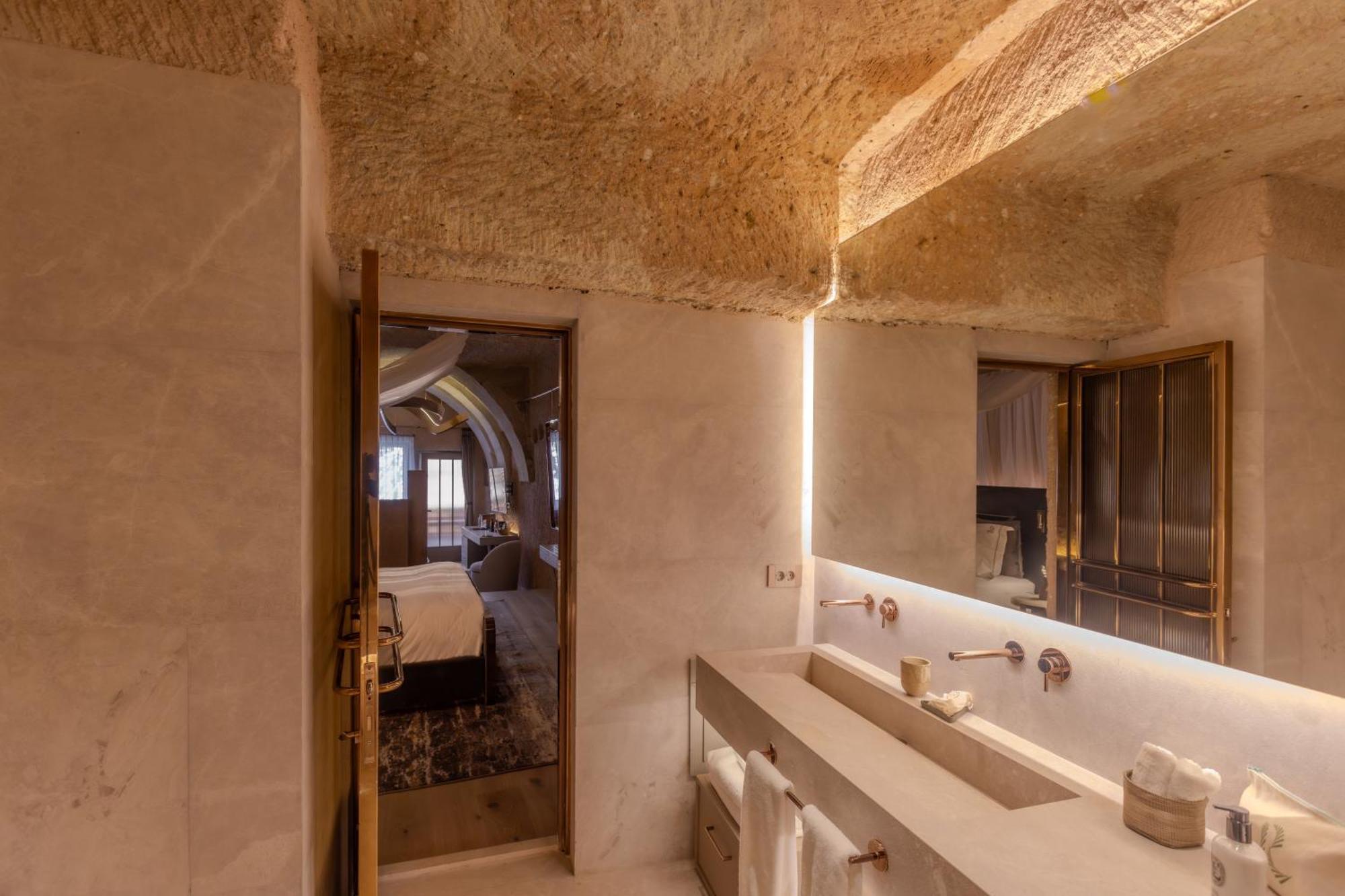 Avantgarde Refined Caves Of Cappadocia อูร์กุบ ภายนอก รูปภาพ